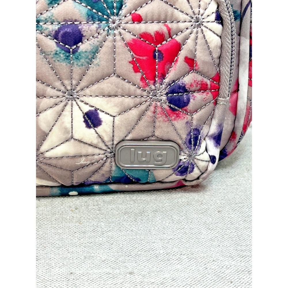 Lug Carousel Multicolor Gray/Pink/Teal/White Flower Print Crossbody Belt Bag - Picture 2 of 16